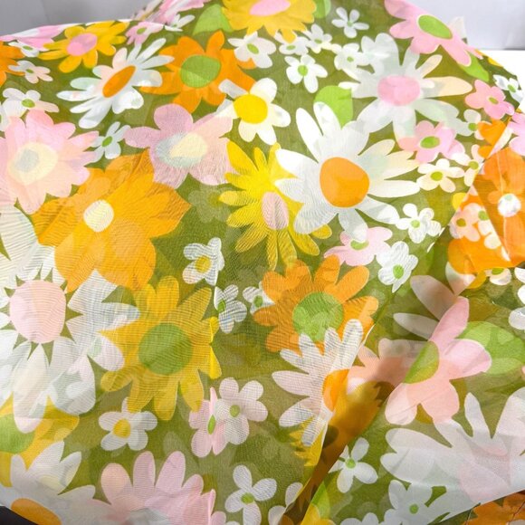 VTG Floral Curtain Panels/Valance Set Daisy Floral Green/Orange/Pink 1970s Retro - Picture 9 of 9